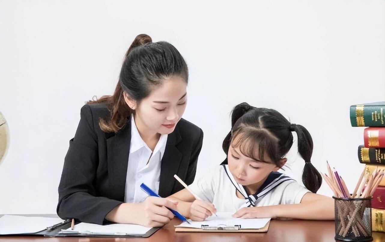 大学生在校期间怎么赚钱方法（在校大学生赚钱的方法）