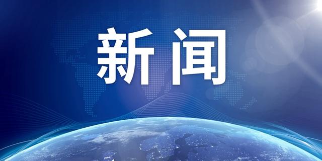 中国女游客潜水多次被教练亲吻（当地警方已就此事立案）