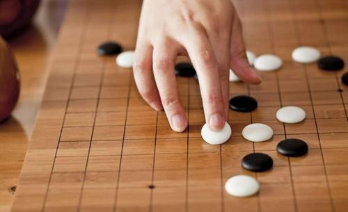 下围棋的好处（盘点下围棋的十个益处）