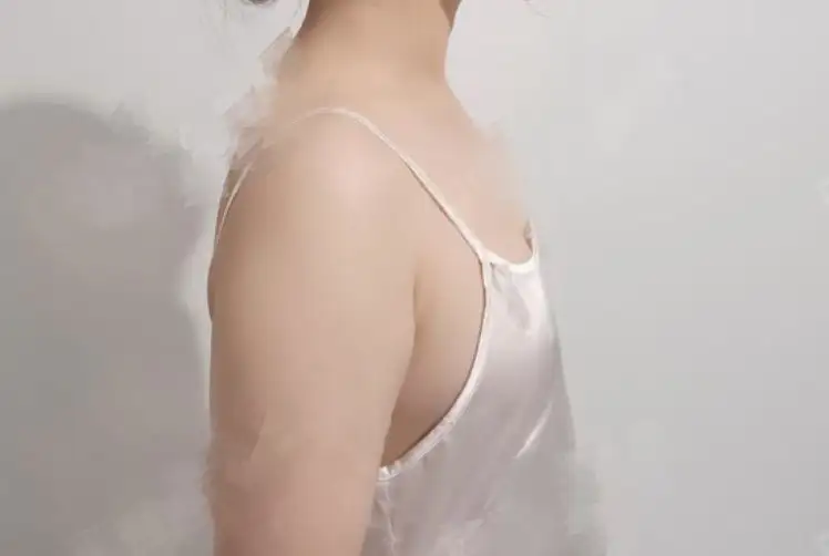 隆胸是一种什么体验?